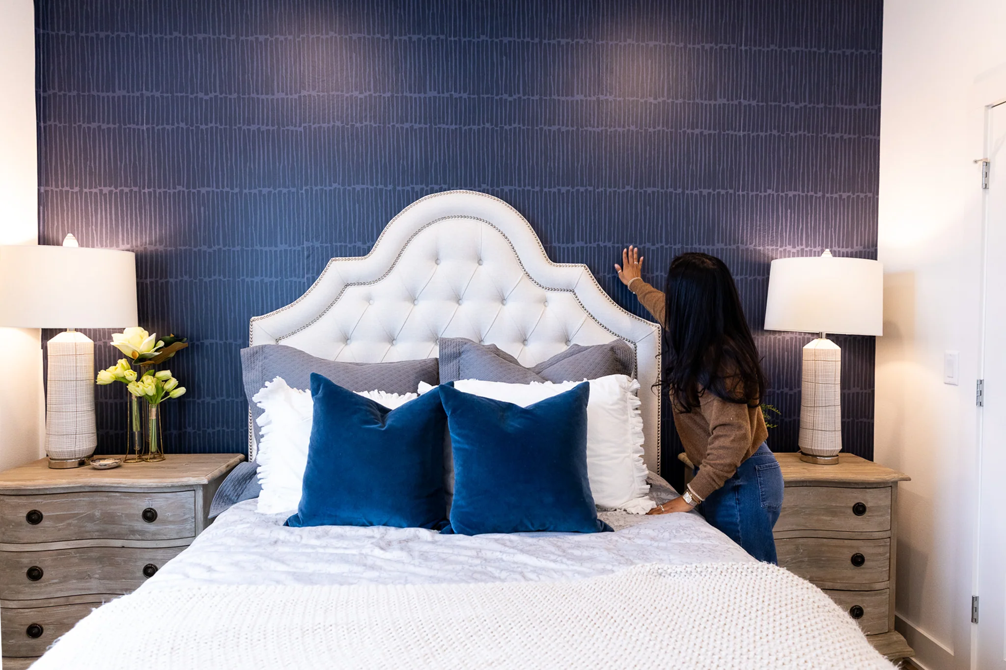 Bold Walls, Zero Commitment